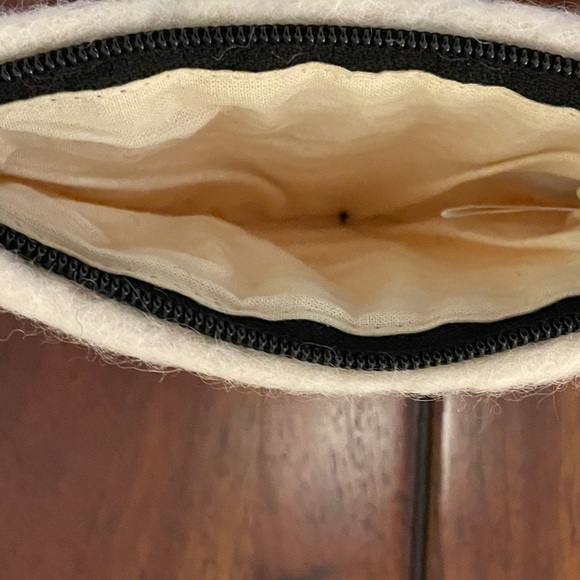 New NEPAL Fair Trade Felted Wool Bird Motif Flower Tiny Purse White Pink Blue - Picture 9 of 12